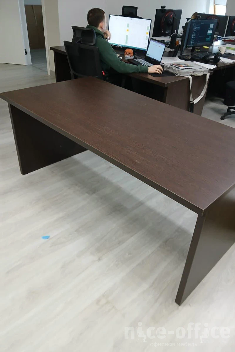 Кабинет руководителя First фото в интерьере 3